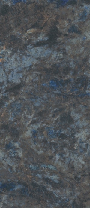  WA05 Wanderlust Labrodorite LUC SQ