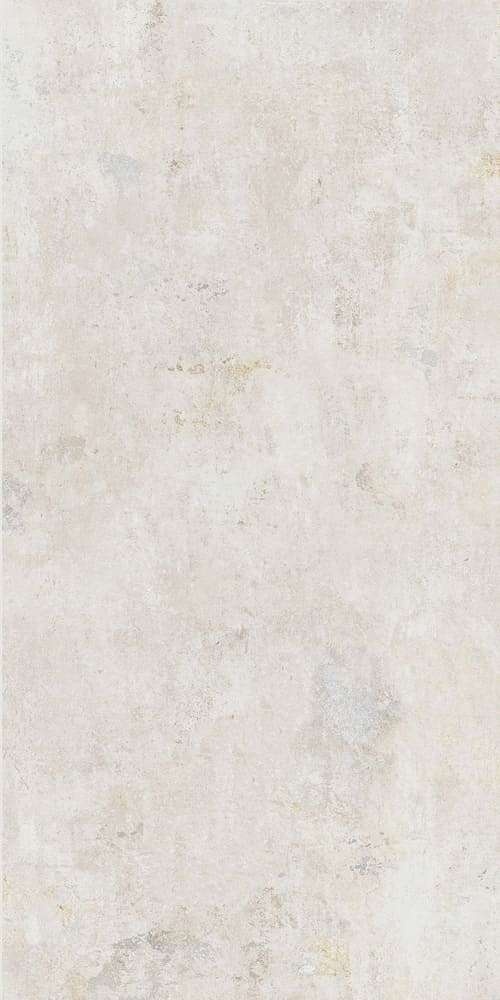  Bold Silvery Nat Ret